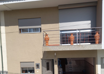 Renovação de fachada e pavimentação exterior