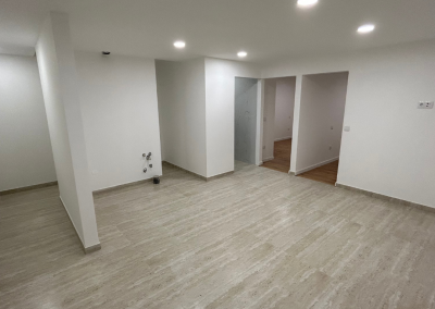 Antes e depois de uma renovação completa moradia T2